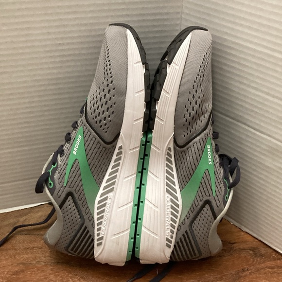 BROOKS ARIEL 20  Running SNEAKERS 
WOMENS #1203151B076 - Picture 8 of 12